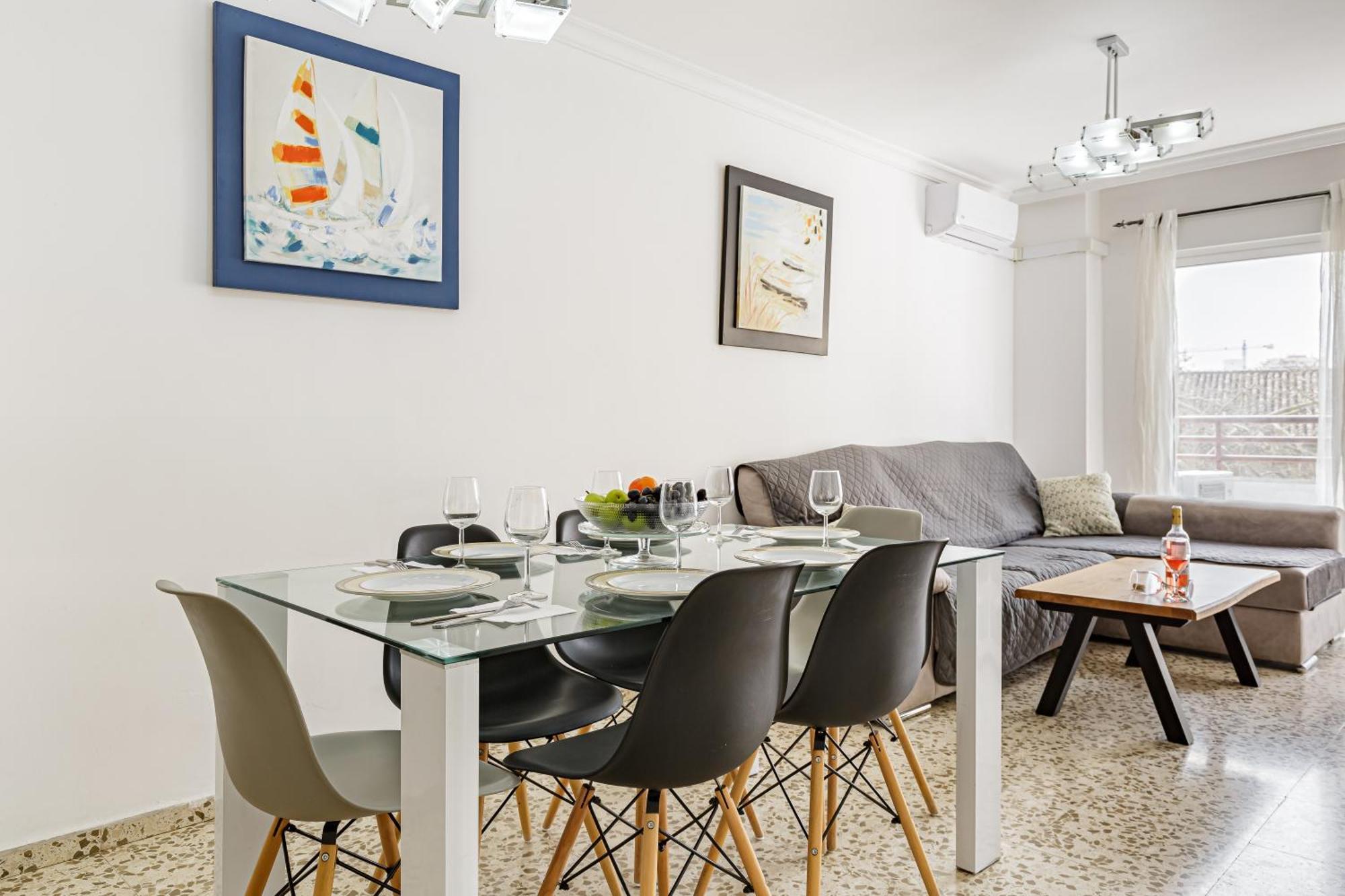 Piso Amplio Cerca Del Centro De Malaga Capital 아파트 외부 사진